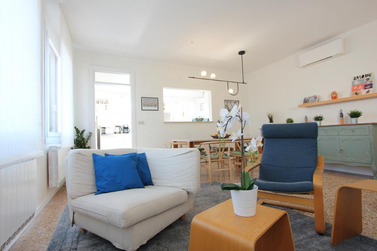 Salute-accademia Appartement *