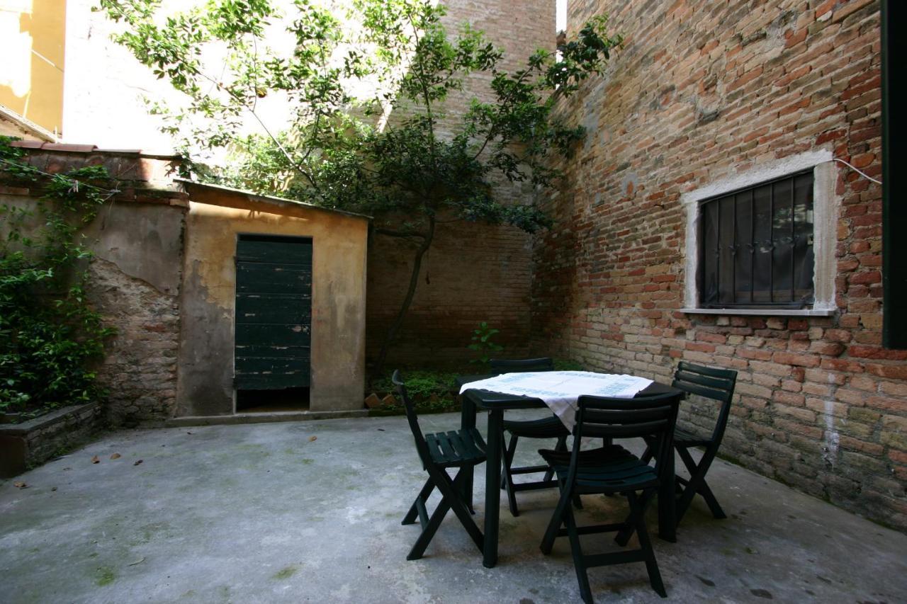 Salute-accademia Apartamento *